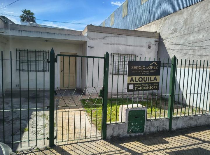 Casa · 60m² · 3 Ambientes · 1 Cochera