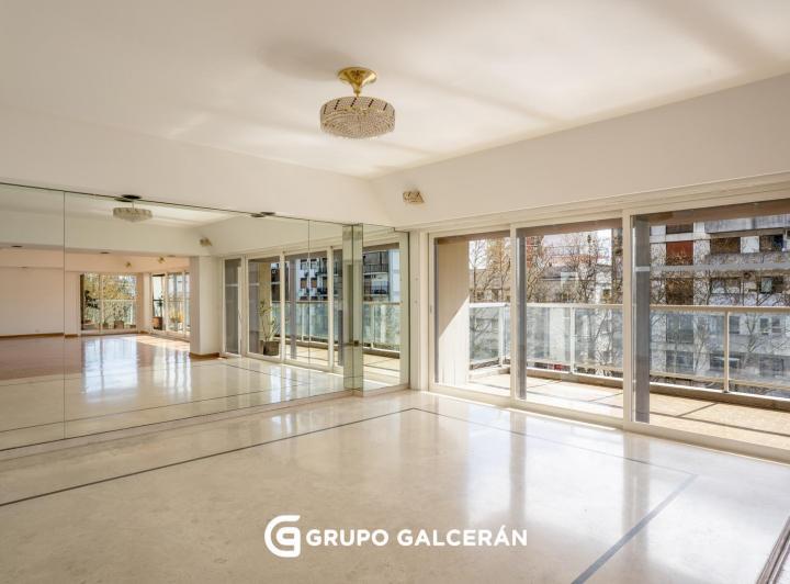 Departamento · 286m² · 6 Ambientes · 2 Cocheras