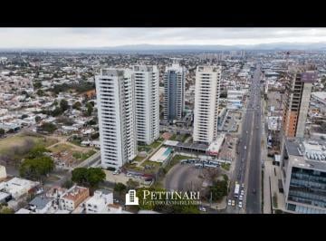 Departamento de 4 ambientes, Córdoba · Departamento de 56 m² con 1 Dormitorio en Venta en Alto Alberdi