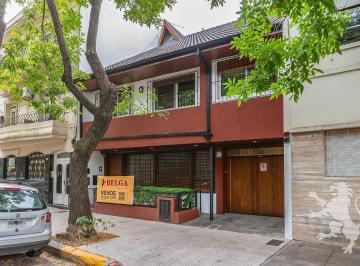 Casa · 321m² · 8 Ambientes · 1 Cochera · Casa - Venta - 8 Ambientes - Quincho - Jardin - Apto Credito - Colegiales