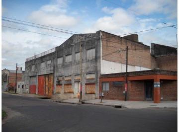 Bodega-Galpón · 2700m² · Caferata 2738