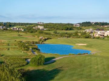 Terreno , Mendiolaza · Lote Fondo Golf en Estancia El Terrón | 1.807 m² en Ubicación Central