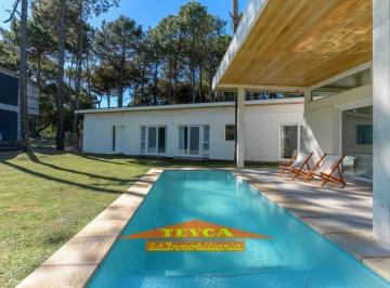 MCN-MCN-491_2 · Casa de 4 Ambientes C/ Pileta en Alquiler Temporario 2026, Pinamar Norte