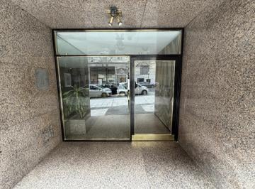 Oficina comercial · 55m² · 2 Ambientes · Departamento en Retiro