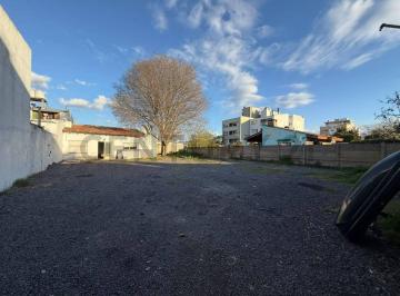 Bodega-Galpón · 227m² · Galpon en Alquiler La Plata Multiples Destinos