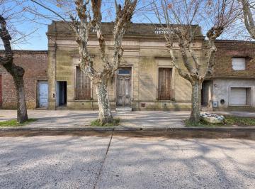 PH de 9 ambientes, General Belgrano · 3 Unidades 205 m², Sobre 696 m², Calle Rondeau, General Belgrano, Buenos Aires
