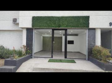 Local comercial , Lomas de Zamora · Local Amplio en Lomas