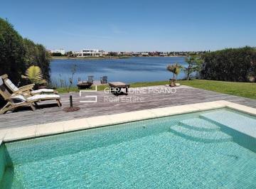Casa · 200m² · 5 Ambientes · 1 Cochera · Casa en Alq. Temporario en San Rafael, Villanueva, Tigre
