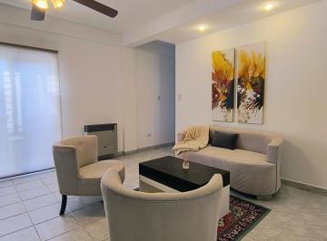 Departamento · 45m² · 2 Ambientes · Departamento en Área Centro Este