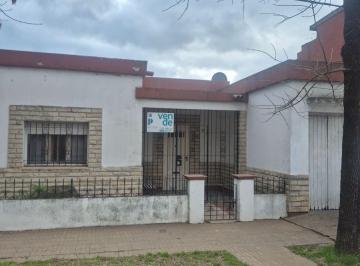 Casa de 6 ambientes, Mercedes · Se Vende Casa