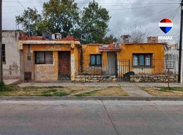 Casa · 100m² · 3 Ambientes · Casa a Refaccionar o Flipping en Venta