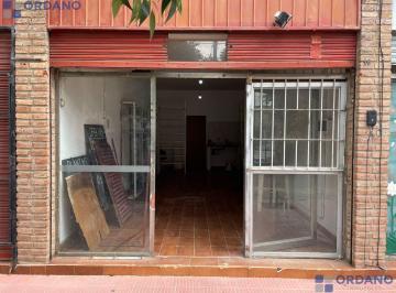 Local comercial · 30m² · 2 Ambientes · Local en Alquiler Alto Alberdi
