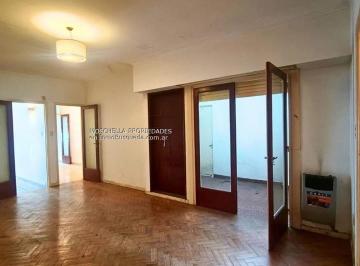 Casa de 4 ambientes, La Plata · Casa de 3 Dorm. en Alquiler en La Plata.