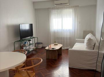 Departamento de 3 ambientes, Recoleta · Alquier en m. T. de Alvear y Parana - Piso Alto con Mucha Luz