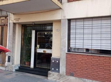 Departamento de 2 ambientes, Balvanera · Departamento de 30 m² 2 Ambientes Convertido 1 Amb en Balvanera