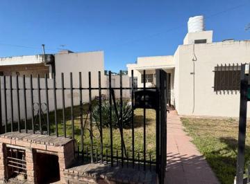 Casa de 3 ambientes, Córdoba · Casa 3d en Venta Jardín del Pilar | Apto Crédito