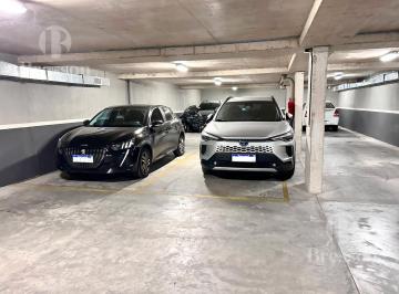 Garage · 12m² · Cochera Fija Cómoda en 1º Subsuelo
