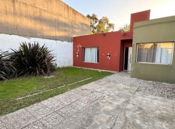 Fachada · Casa en Villa Montoro