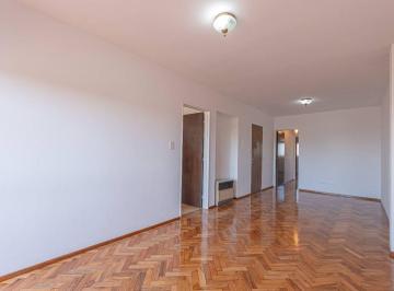 Departamento · 50m² · 3 Ambientes · Venta Dpto 1 Dormitorio España y Hospitales
