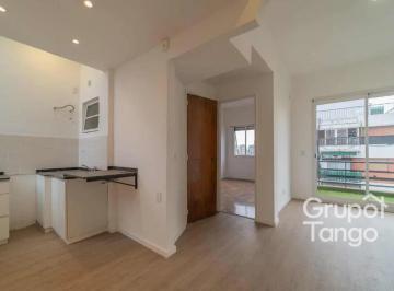 Departamento · 34m² · 2 Ambientes · Departamento 2 Ambientes Refaccionado a Estrenar con Balcón en San Telmo