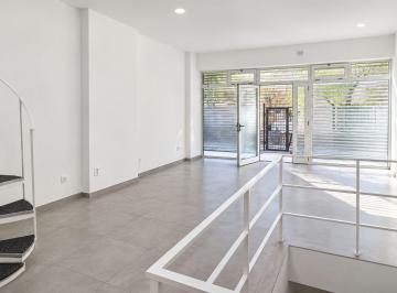 Local comercial · 112m² · Venta de Local Floresta Deposito