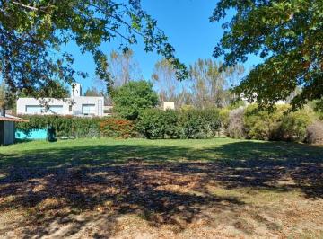 Terreno · 627m² · Terreno en Barrio Privado