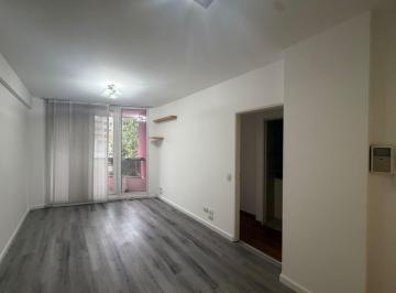 Departamento · 38m² · 2 Ambientes · 1 Cochera · Alquiler Departamento 2 Ambientes con Cochera y Balcón en Ramos Mejia Centro