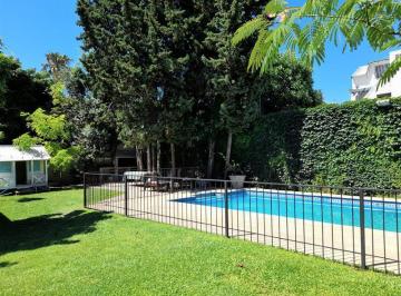 Casa · 195m² · 7 Ambientes · 3 Cocheras · Casa con Pileta - San Isidro Zona Márquez y Panamericana