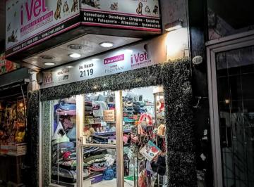 Fondo de comercio de 4 ambientes, Villa Santa Rita · Fondo de Comercio Veterinaria Pet Shop Baño Peluqueria Canina con Mercaderia Oportunidad Unica