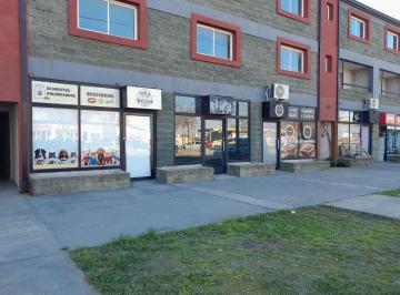 Local comercial · 110m² · Local en Venta, Sobre Av Centenario en Balcarce