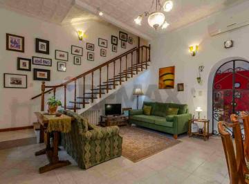 PH · 107m² · 5 Ambientes · Oport. PH 4 Amb. con Patio, Terraza y Quincho