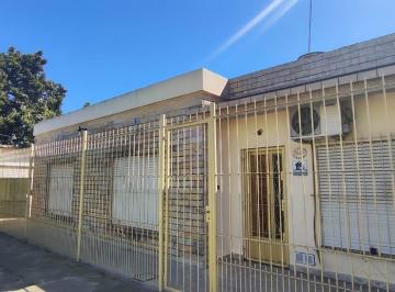 Casa · 224m² · 4 Ambientes · Venta Casa con Local Jose C Paz