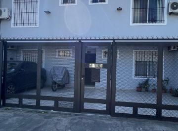 Departamento de 2 ambientes, Lomas de Zamora · Alquila Dpto Lomas