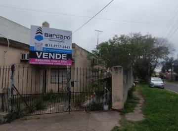 Casa de 4 ambientes, Hurlingham · “casa a Refaccionar + Local Comercial – Lote 10x28,5 – Esquina”