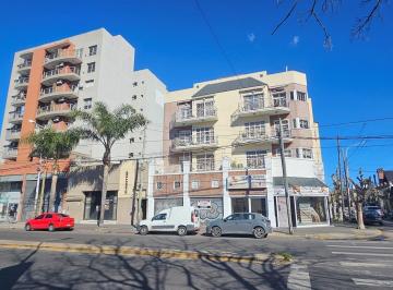 Departamento · 58m² · 3 Ambientes · 1 Cochera · Departamento en Venta en Haedo, Morón, G. B. a. Zona Oeste