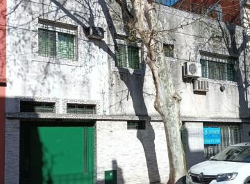 Casa de 4 ambientes, Flores · Casa en Venta C/ Cochera en Flores
