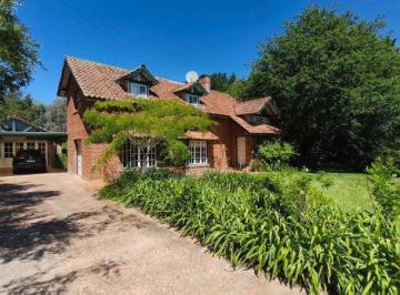 Imagen1 · Chalet 5 Ambientes con Parque y Piscina en Tres Lotes - La Armonia