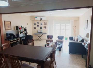Departamento · 109m² · 3 Ambientes · Venta V. Devoto Depto 3 Amb con Dependencia Balcon