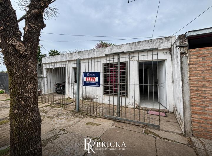 Casa · 130m² · 5 Ambientes · 1 Cochera