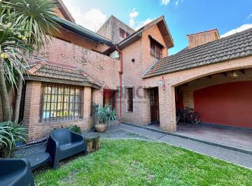 PH · 184m² · 6 Ambientes · 3 Cocheras · Casa en Dúplex - Lomas de Boulogne
