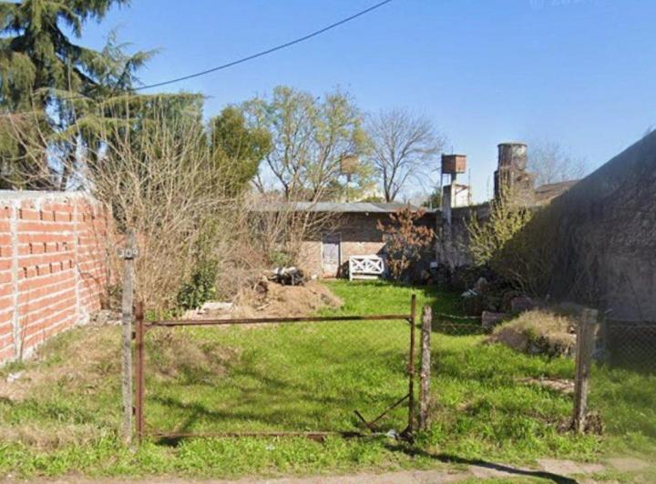 Terreno · 329m²