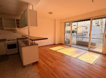 Departamento · 61m² · 3 Ambientes · Semipiso 3 Amb Venta Belg Toil Balc Baul Apto Cred