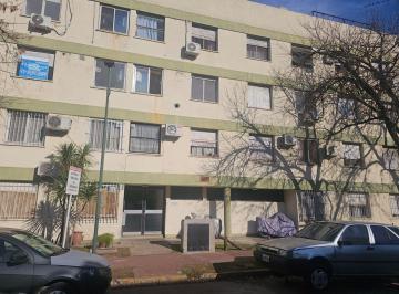Departamento · 55m² · 3 Ambientes · 1 Cochera · Venta 2 Dorm. Luminoso Cochera Apto Credito