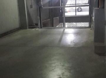 Garage · 15m² · Cocheras en Almagro. Número 33.