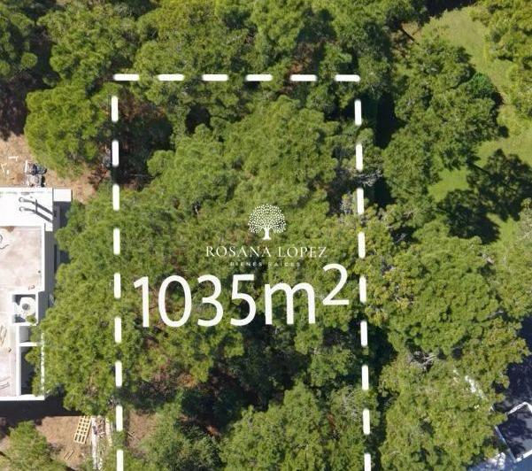 Terreno · 1035m²