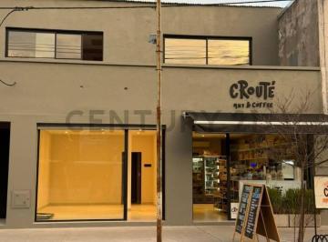 Local comercial · 24m² · 1 Ambiente · Local en Alquiler en City Bell Sobre Cantilo