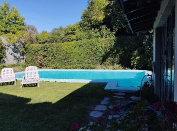 Casa · 160m² · 3 Ambientes · Casa en Alquiler Temporal