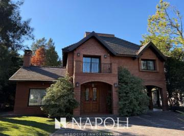 NNI-NNI-4312_2 · Alquiler de Casa en Saint Thomas Sur, Canning