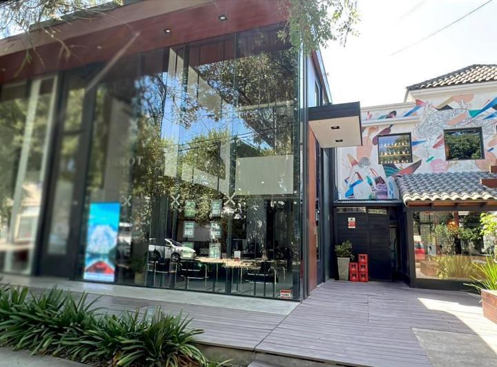 Local comercial · 82m²