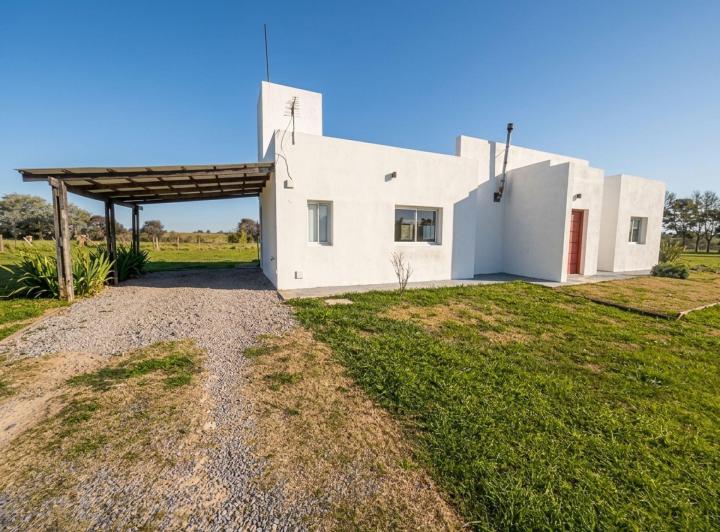 Casa · 125m² · 4 Ambientes · 1 Cochera